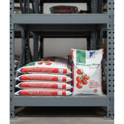 Нутривант Плюс Томат 6-18-37, 25 кг